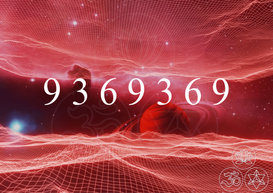 Zahl "9369369" in einem roten, abstrakten Hintergrund mit galaktischen Mustern.