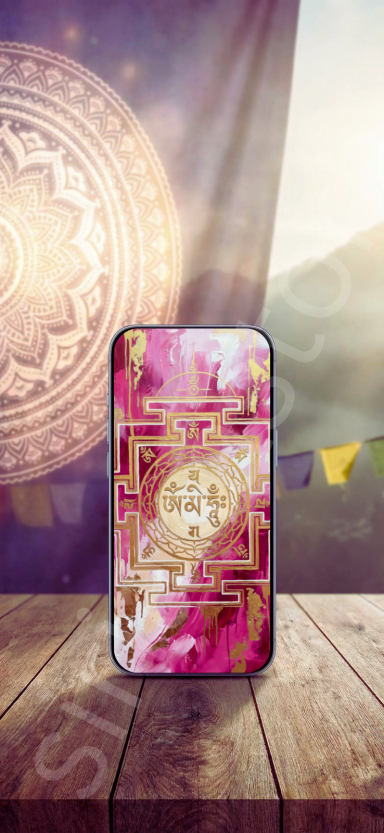 Ein Smartphone mit buntem, mandala-artigem Design vor einer Landschaft im Hintergrund.